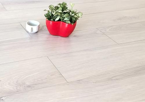 Sàn gỗ ACACIA 8mm A2733